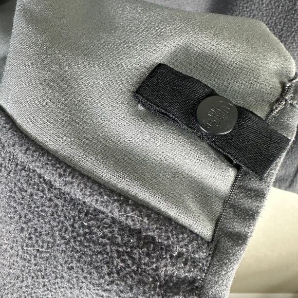 The North Face Men’s Gray Fleece Zip Jacket Medium Outdoor Hiking Warm Layer - Picture 5 of 7